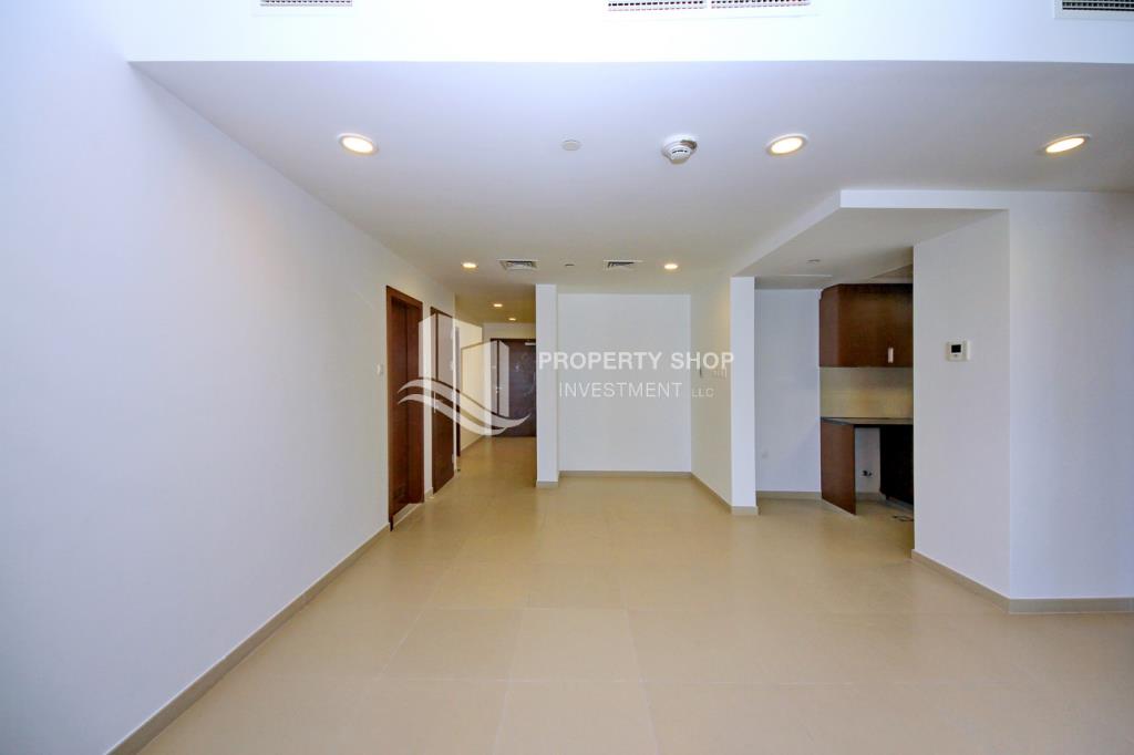 Highly conducive environment 3BR Apartment fully equipped kitchen for Sale in Gate Tower 2